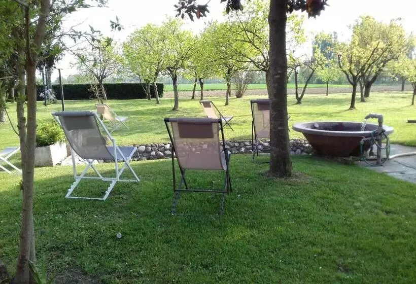 Hotelli Agriturismo Le Colonie