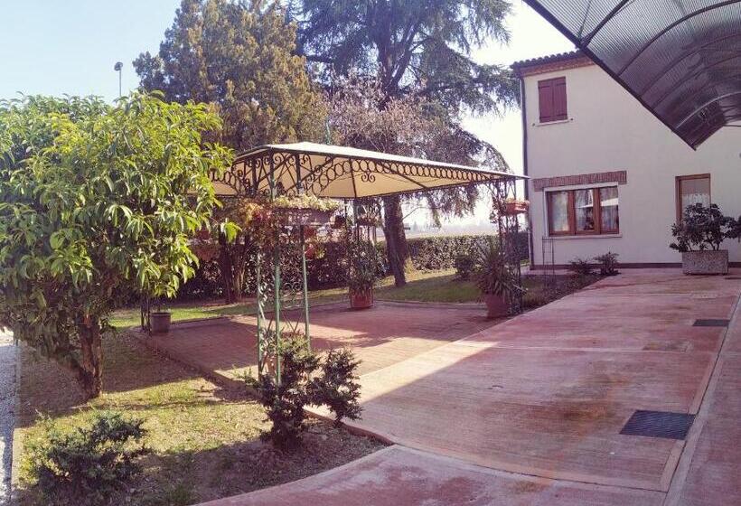 בית מלון כפרי Agriturismo Le Colonie