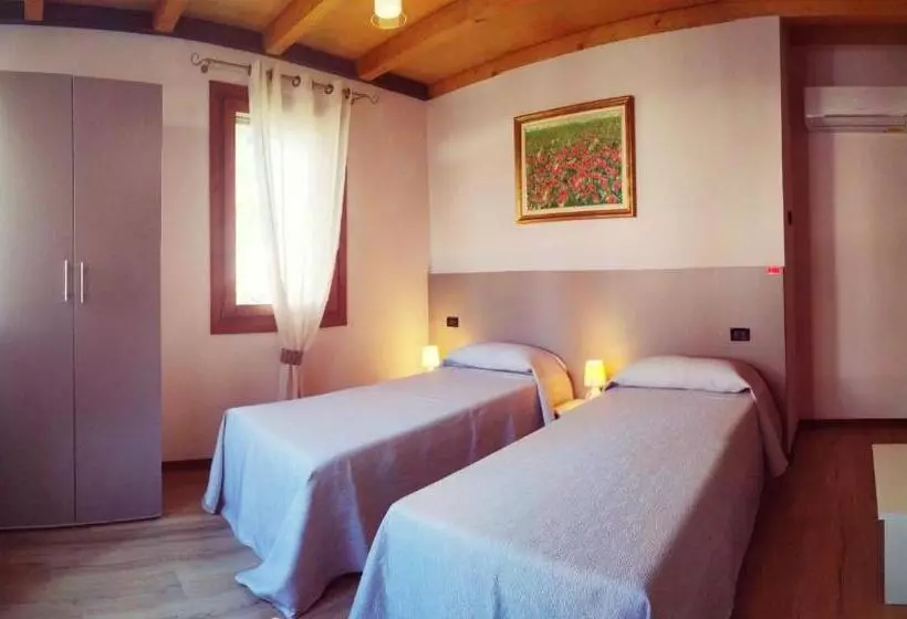 Hotelli Agriturismo Le Colonie