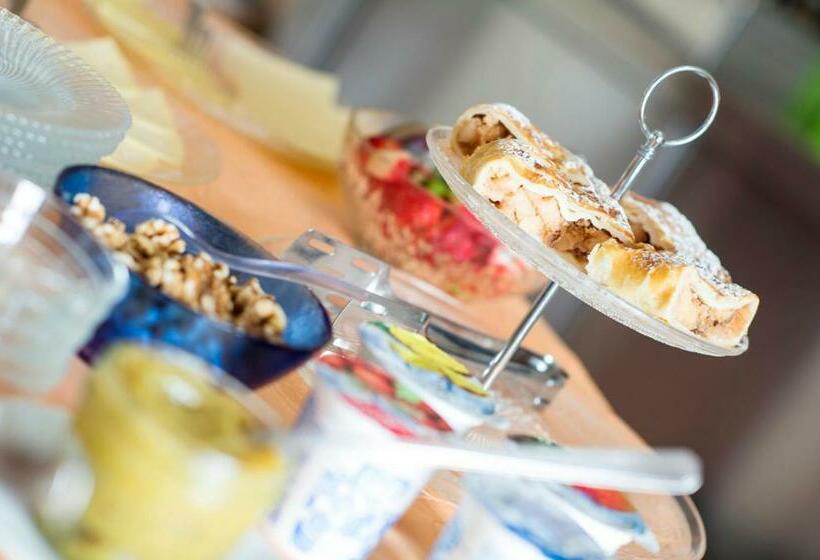 בית מלון כפרי Zum Schwarzen Kus