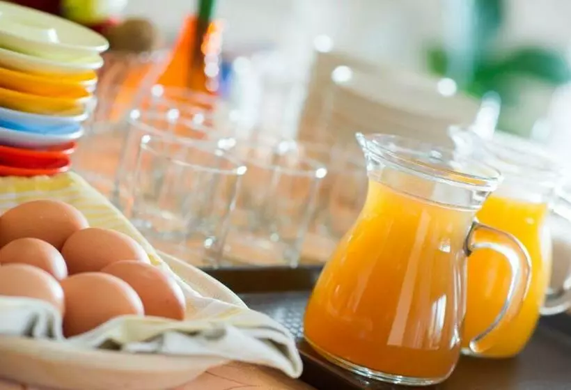 هتل Zum Schwarzen Kus