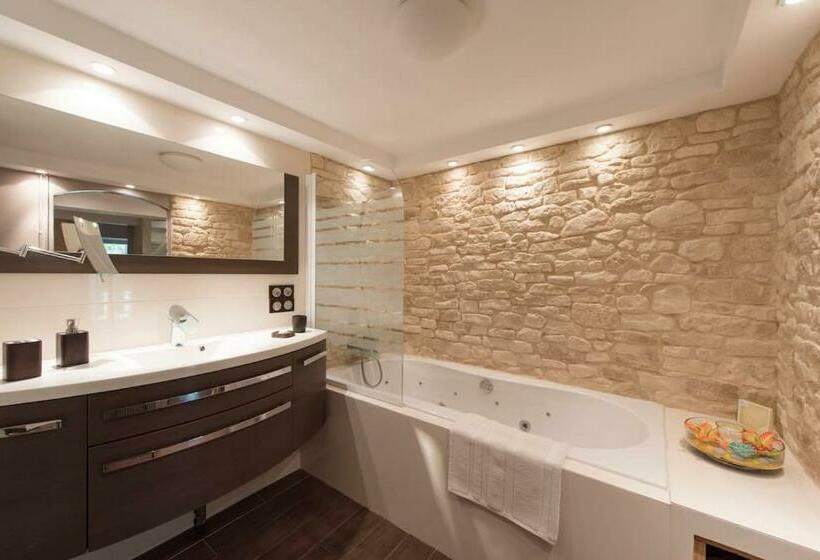 膳宿费 Clôt De Félines Chambre Spacieuse