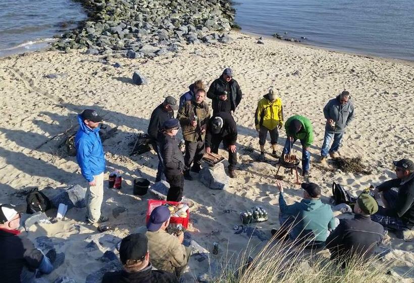 فندق صغير Tjalkjacht Pelikaan Enkhuizen