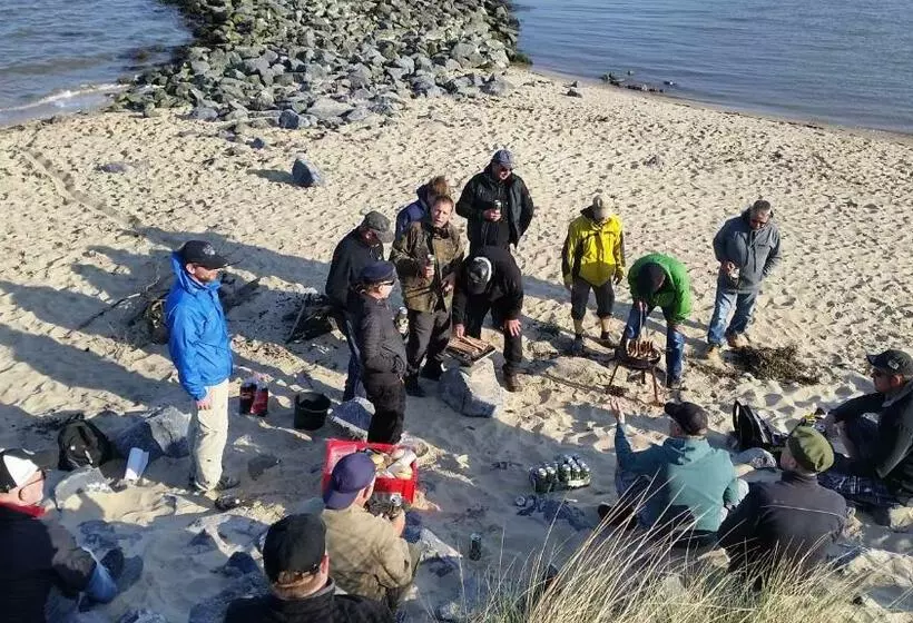 ユースホステル Tjalkjacht Pelikaan Enkhuizen