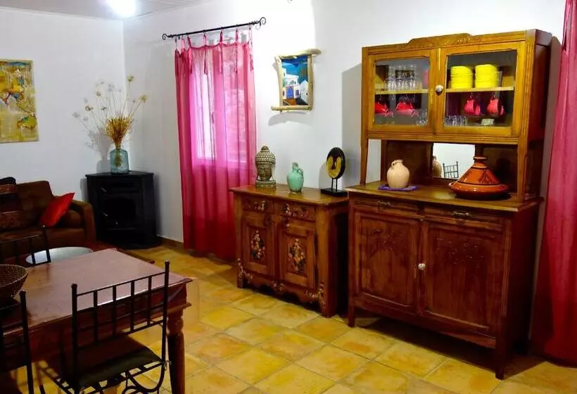 Aamiaismajoitus (B&B) A Chiosella