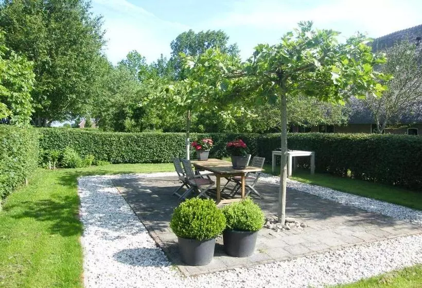 Aamiaismajoitus (B&B) Bij Ons Op 20