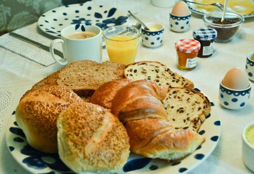 住宿加早餐  Bij Ons Op 20