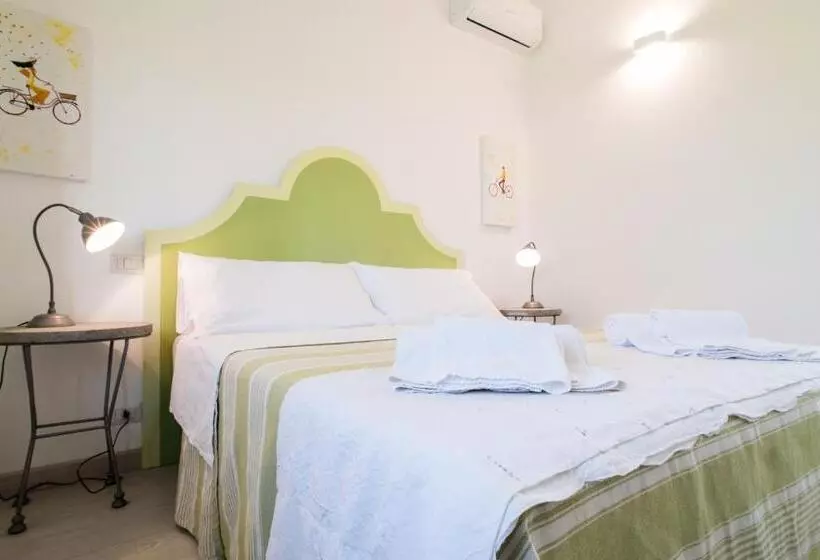 ホテル Agriturismo La Ghiga