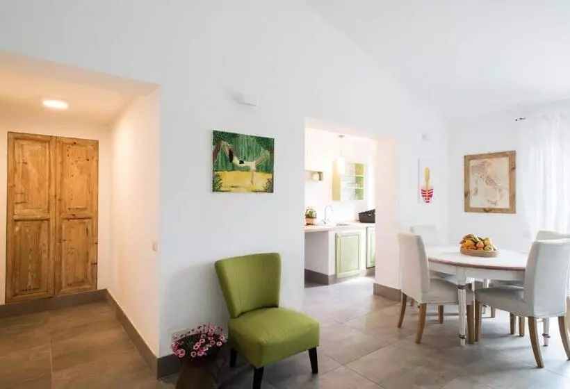 ホテル Agriturismo La Ghiga