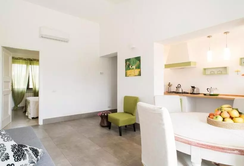 ホテル Agriturismo La Ghiga