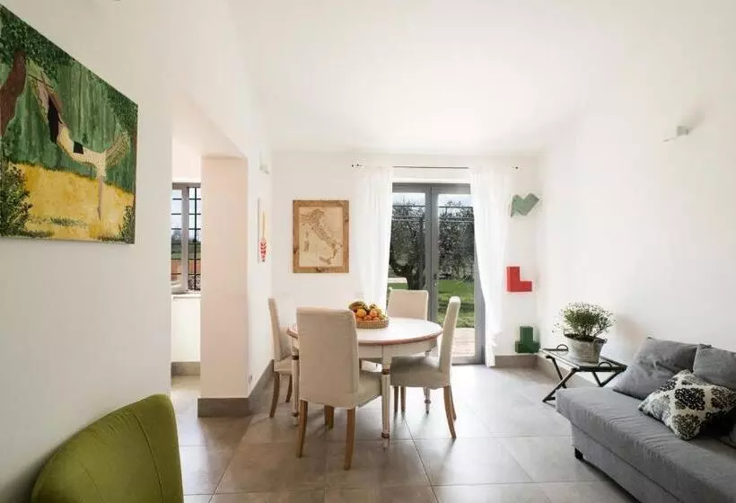 ホテル Agriturismo La Ghiga