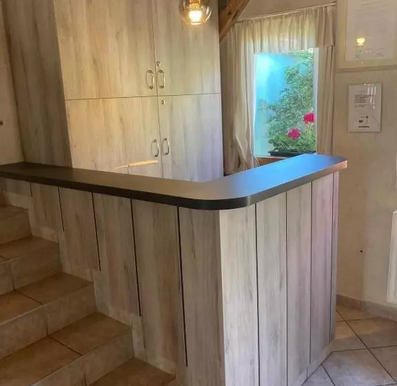 ペンション Farkas Vendégház