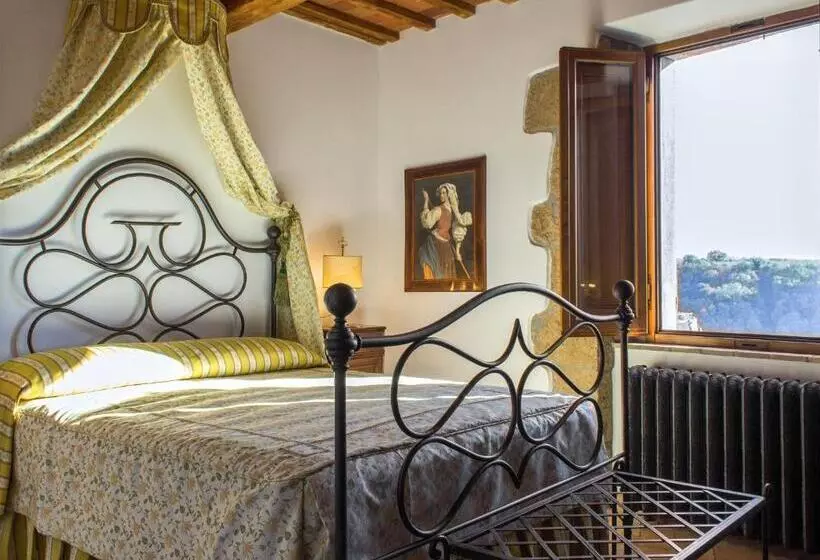 Majatalo La Posta Regia