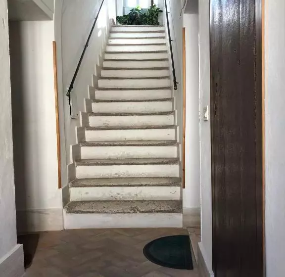 Majatalo La Posta Regia