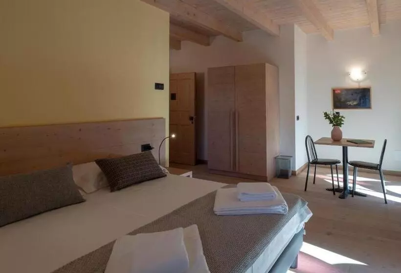 Majatalo Marzia Lounge