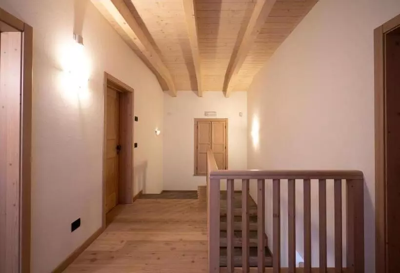 Majatalo Marzia Lounge