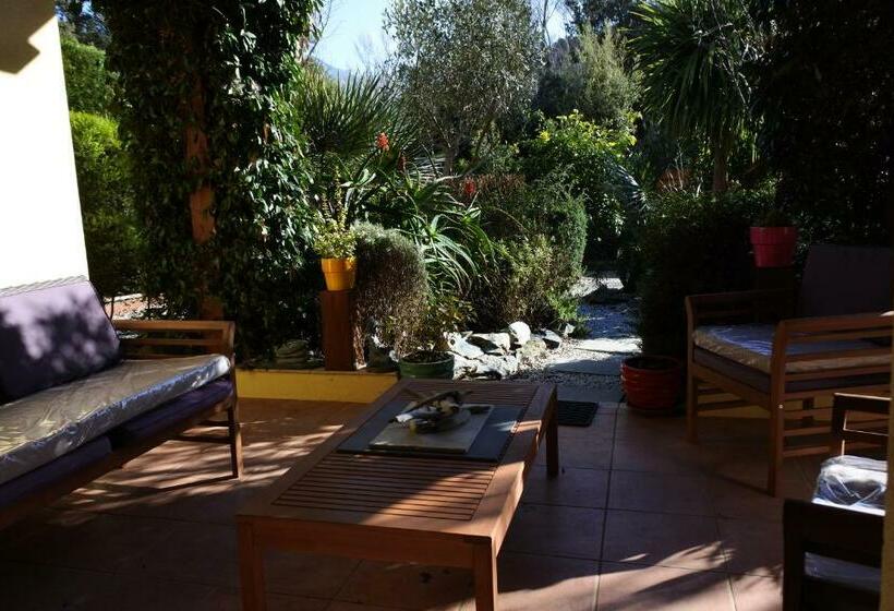 تختخواب و صبحانه Patrimonio Chambre Avec Commodités Chez L’habitant