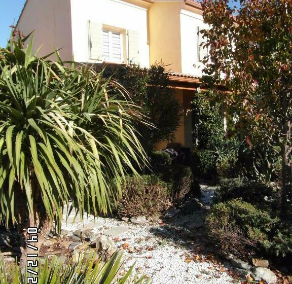 تختخواب و صبحانه Patrimonio Chambre Avec Commodités Chez L’habitant