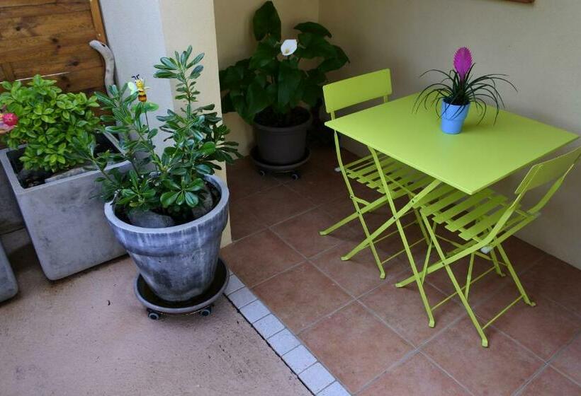 تختخواب و صبحانه Patrimonio Chambre Avec Commodités Chez L’habitant