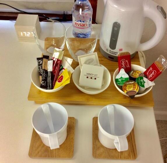 민박 Station House