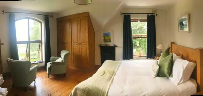 Bed and Breakfast Tranquil Water