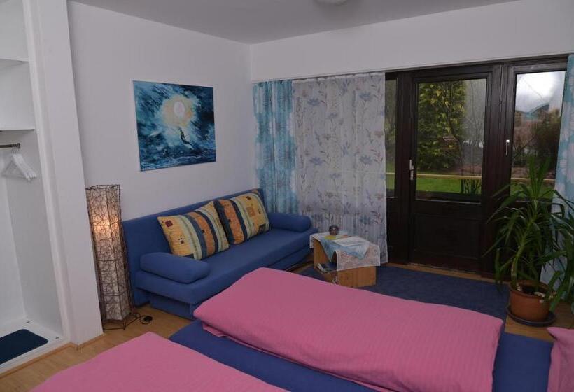 ペンション Bio Gästehaus Rhöndistel