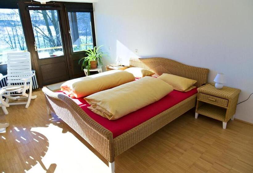 ペンション Bio Gästehaus Rhöndistel