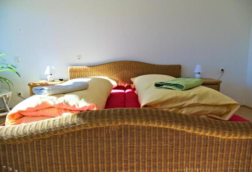 ペンション Bio Gästehaus Rhöndistel