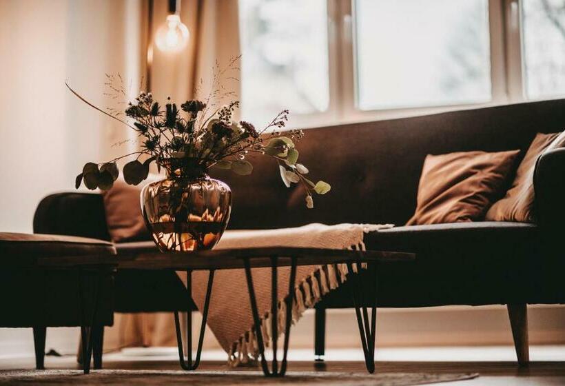 The Loft Lodge   Atelier