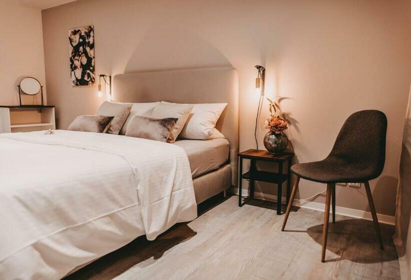 The Loft Lodge   Atelier