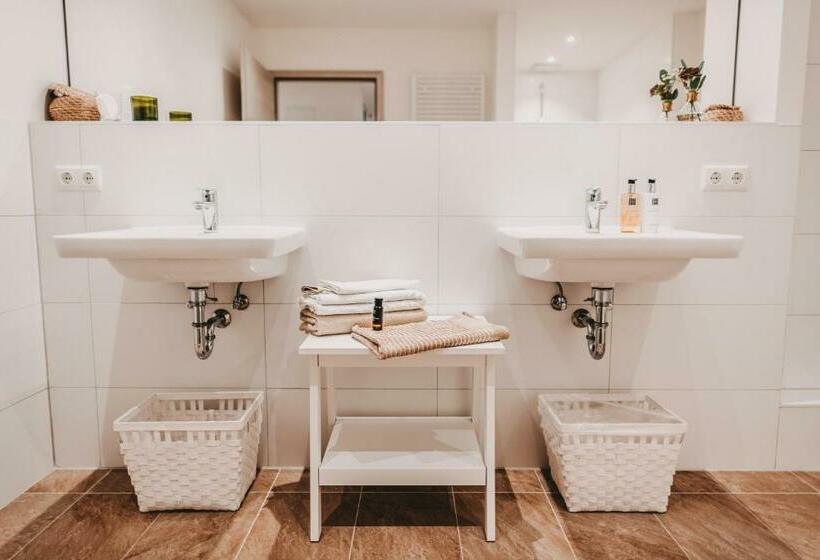 The Loft Lodge   Atelier