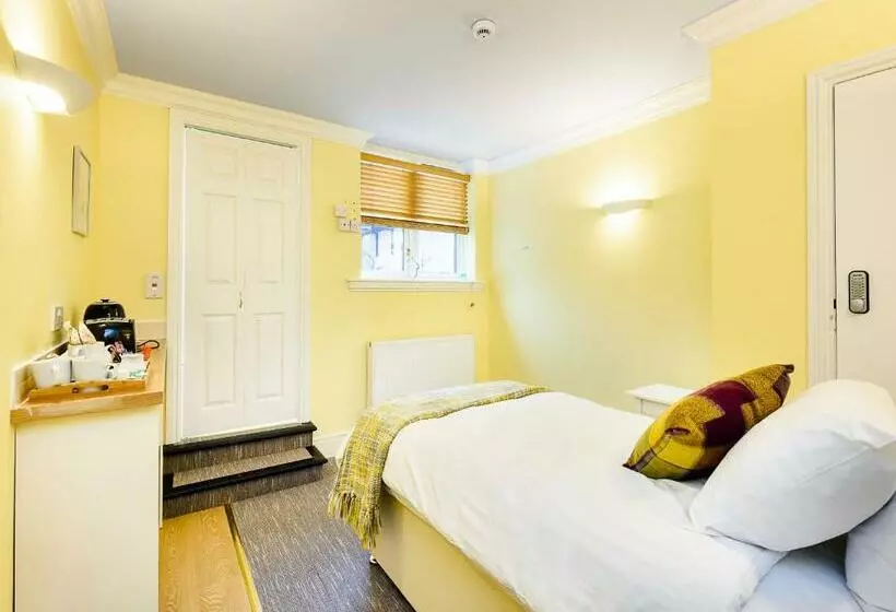 ベッドアンドブレックファースト 1 Riverside Apartments