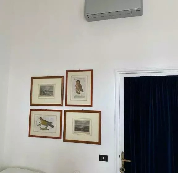 Aamiaismajoitus (B&B) Lungomare Portoturistico