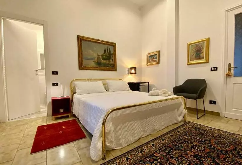 Aamiaismajoitus (B&B) Lungomare Portoturistico