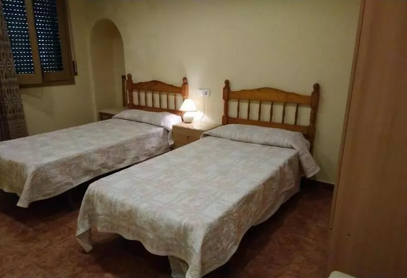هتل Can Gusó