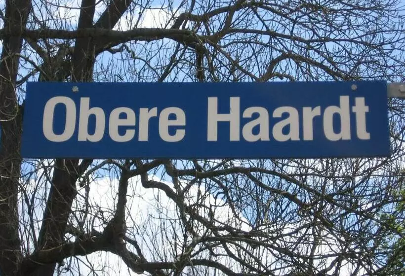 Hotelli Pension Kastanienhof