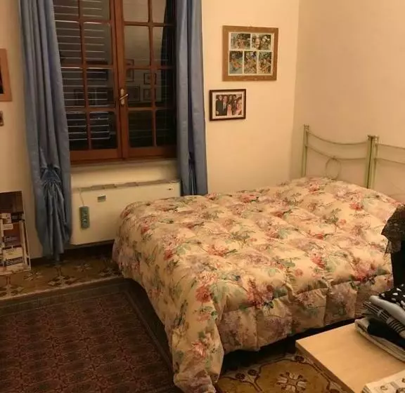 پانسیون Casamia