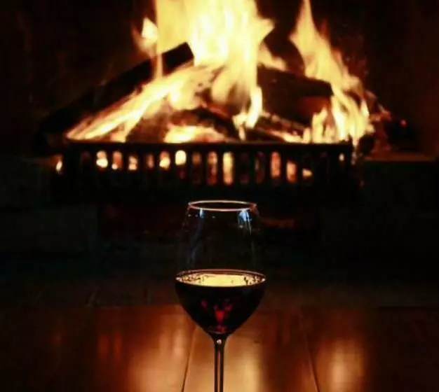 Majatalo Honeysuckle Clarens