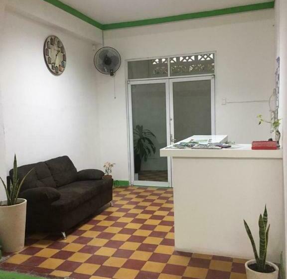 پانسیون Hostal La Concordia