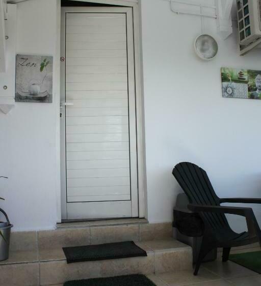 پانسیون Lauraym 1