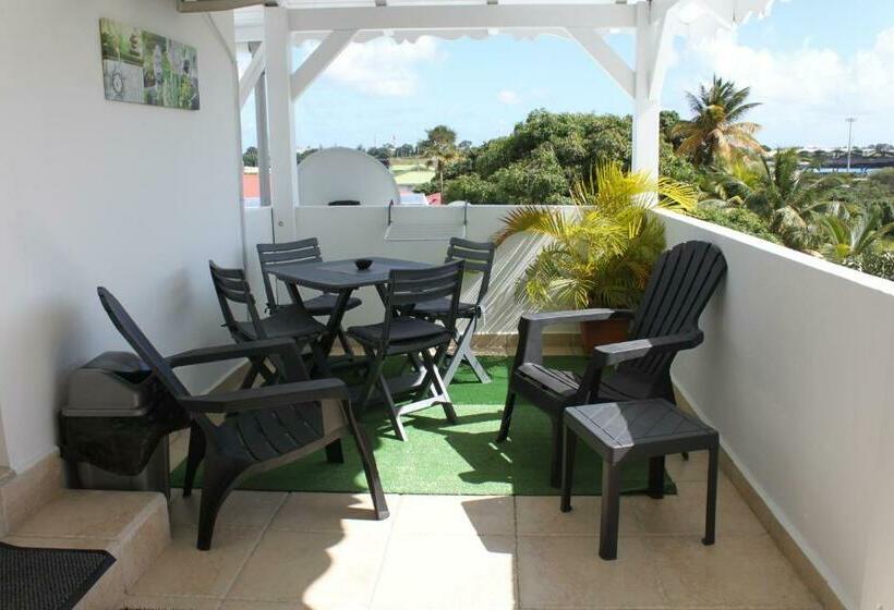 پانسیون Lauraym 1