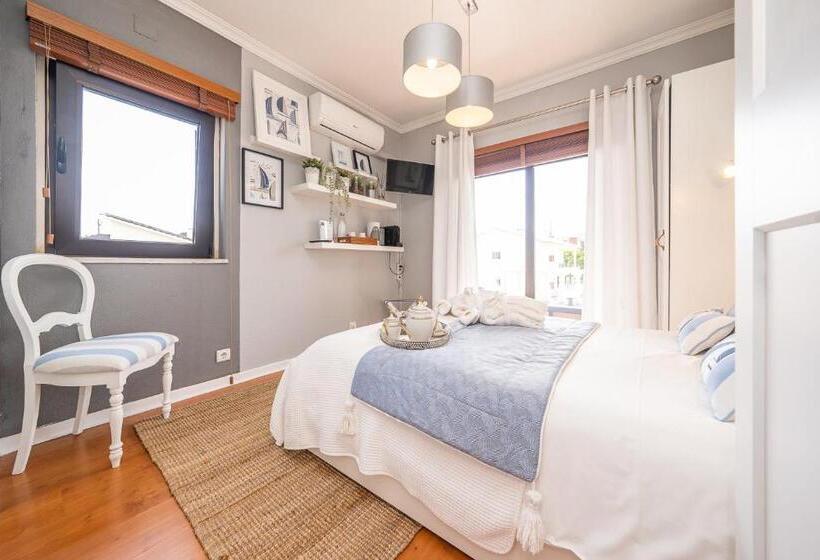 پانسیون Lourenço S House Deluxe Cascais