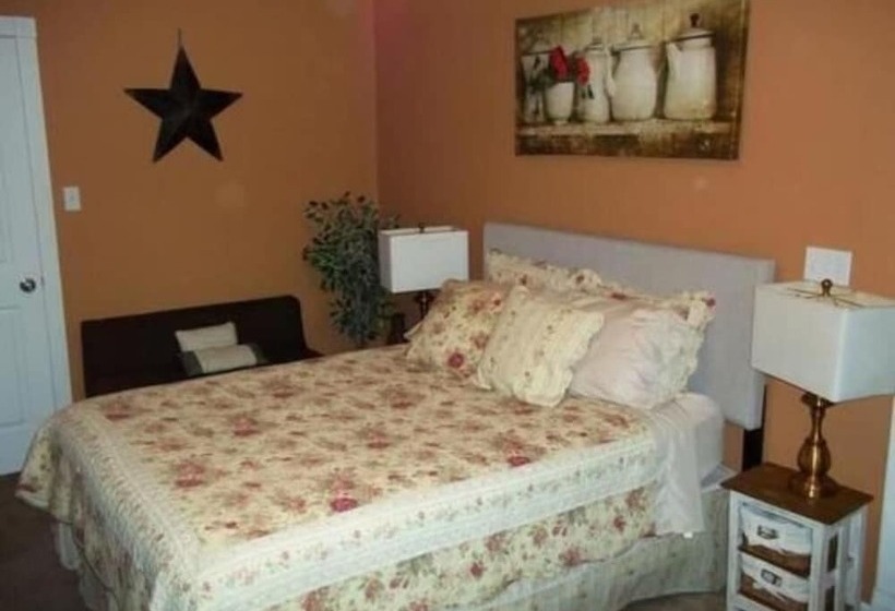 Tin Brook Bed & Breakfast