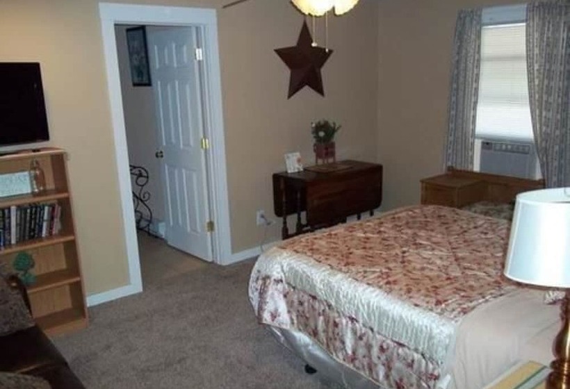 Tin Brook Bed & Breakfast