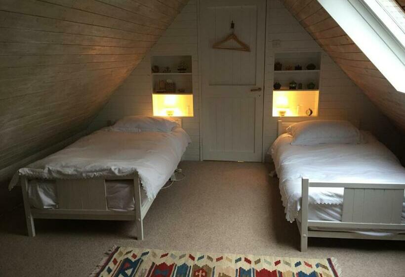 Bed and Breakfast Brook Barn