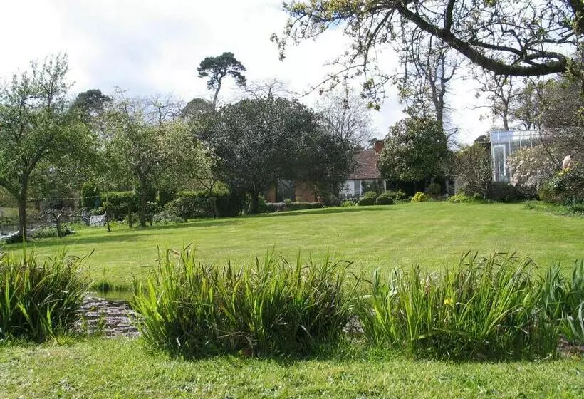 Aamiaismajoitus (B&B) Brook Barn