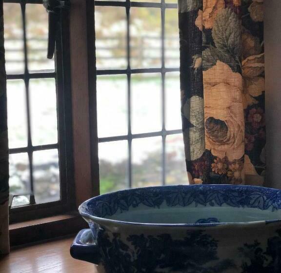 Bed and Breakfast Holmeshead Farm