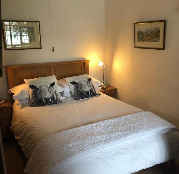 Bed and Breakfast Holmeshead Farm