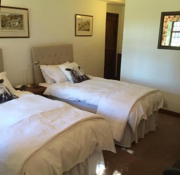 Bed and Breakfast Holmeshead Farm