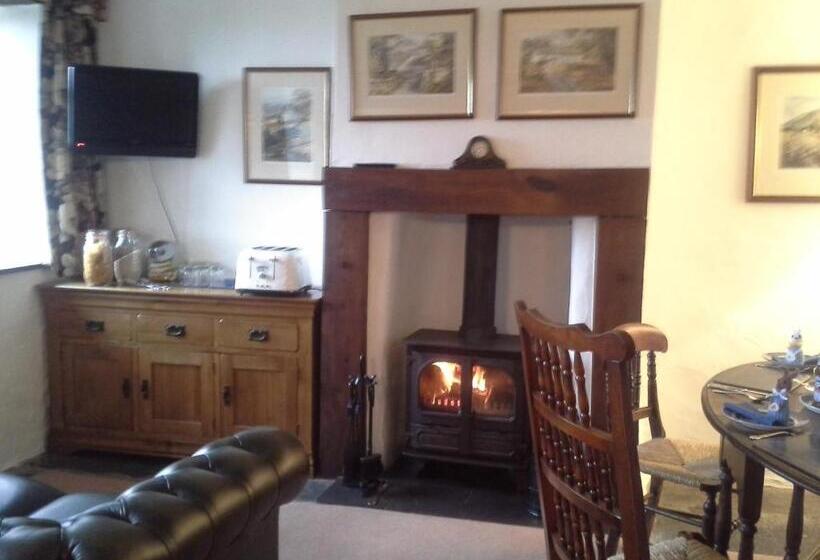 Bed and Breakfast Holmeshead Farm